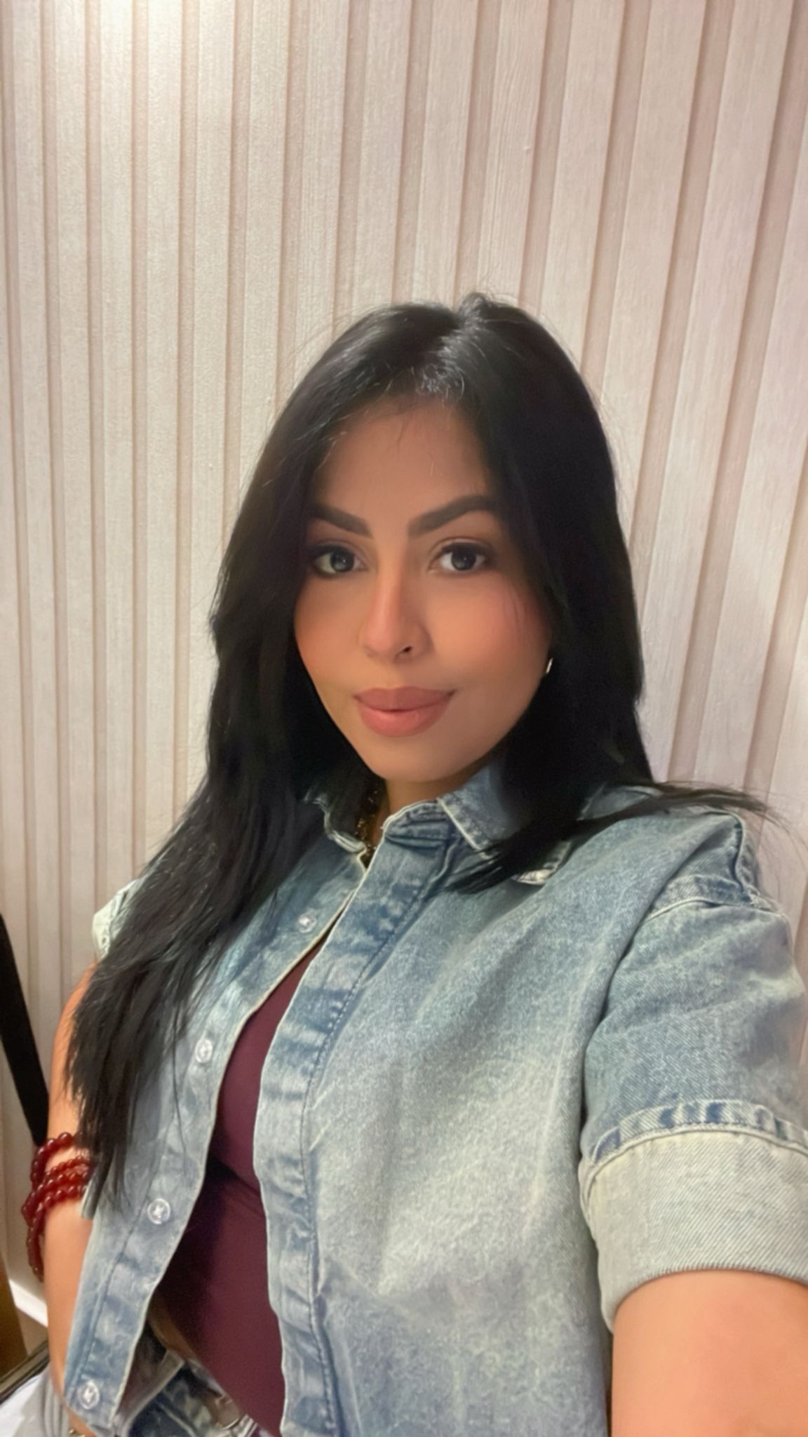 602831208 | MARIANA | Chica