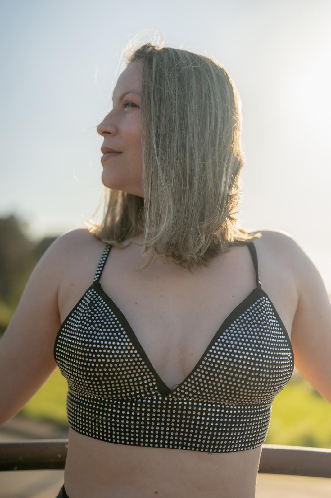 614395638 | PAULA | Chica