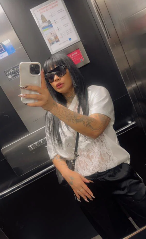 613431636 | KAMILA | Puta