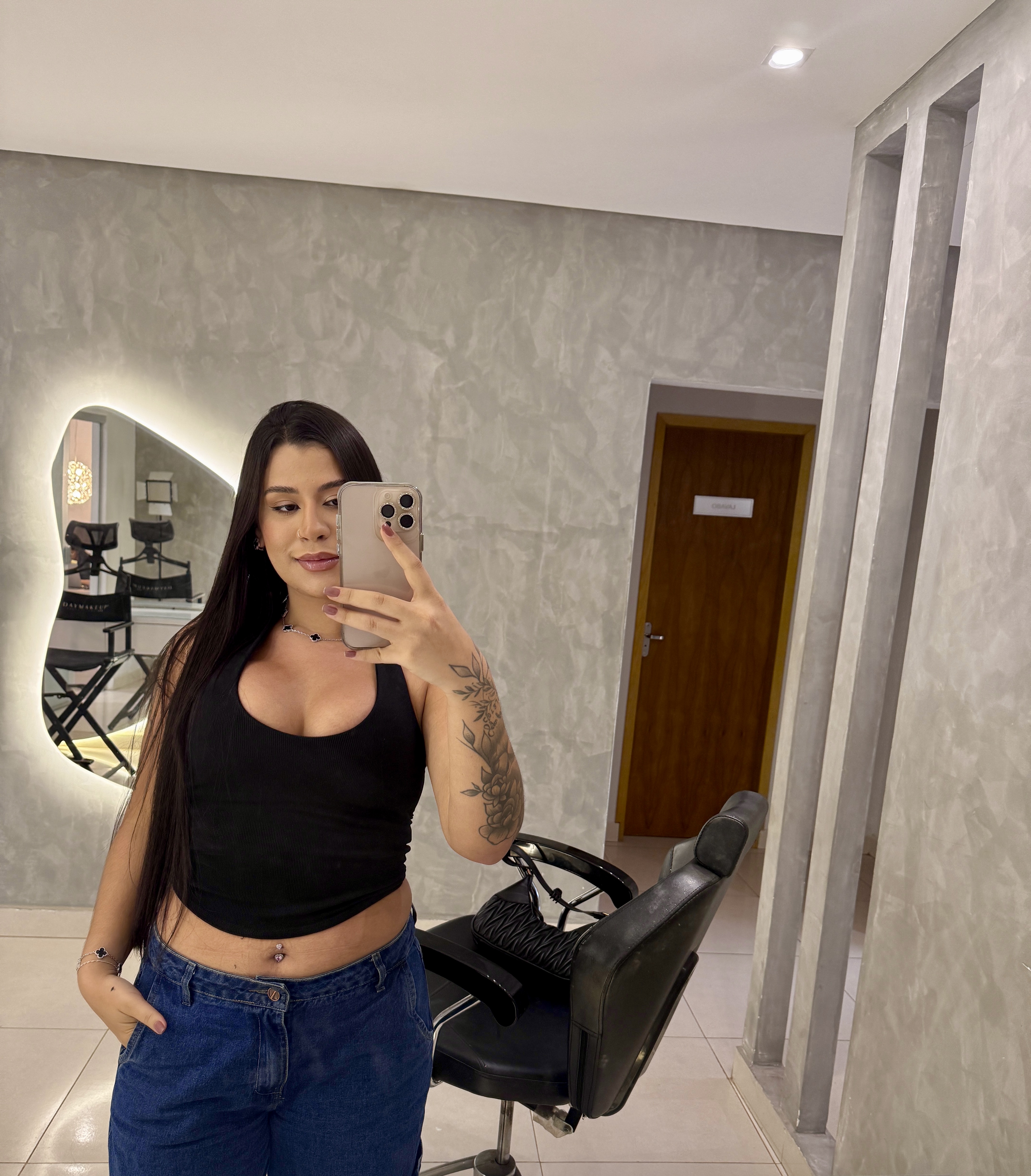 662633273 | JULIA | Chica