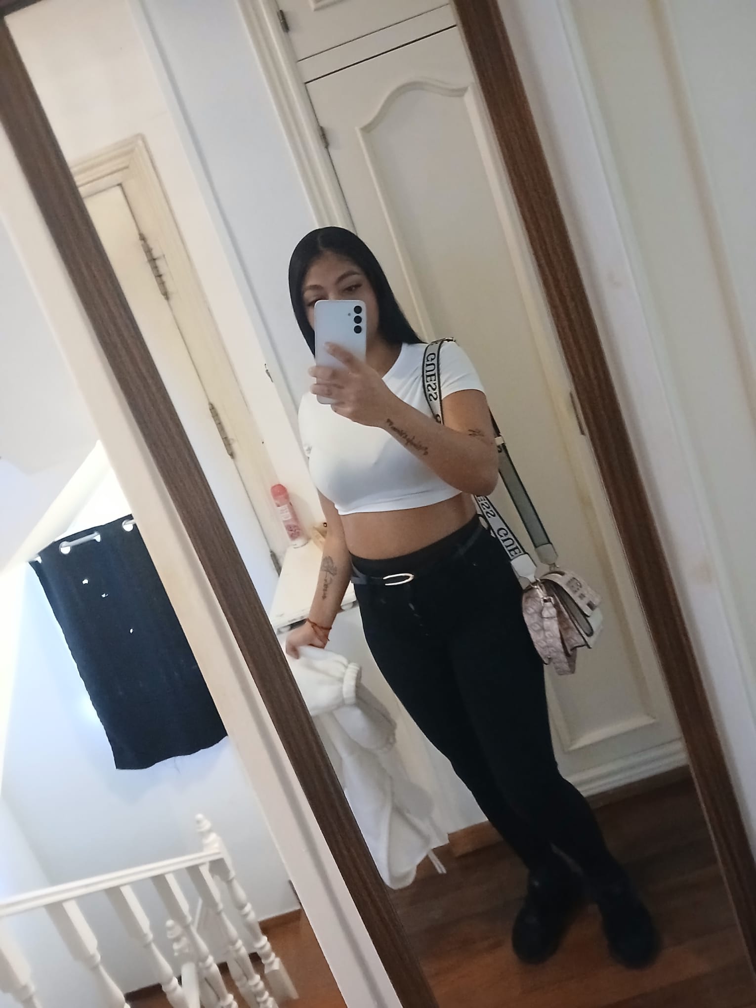 615584331 | CAMILA | Chica