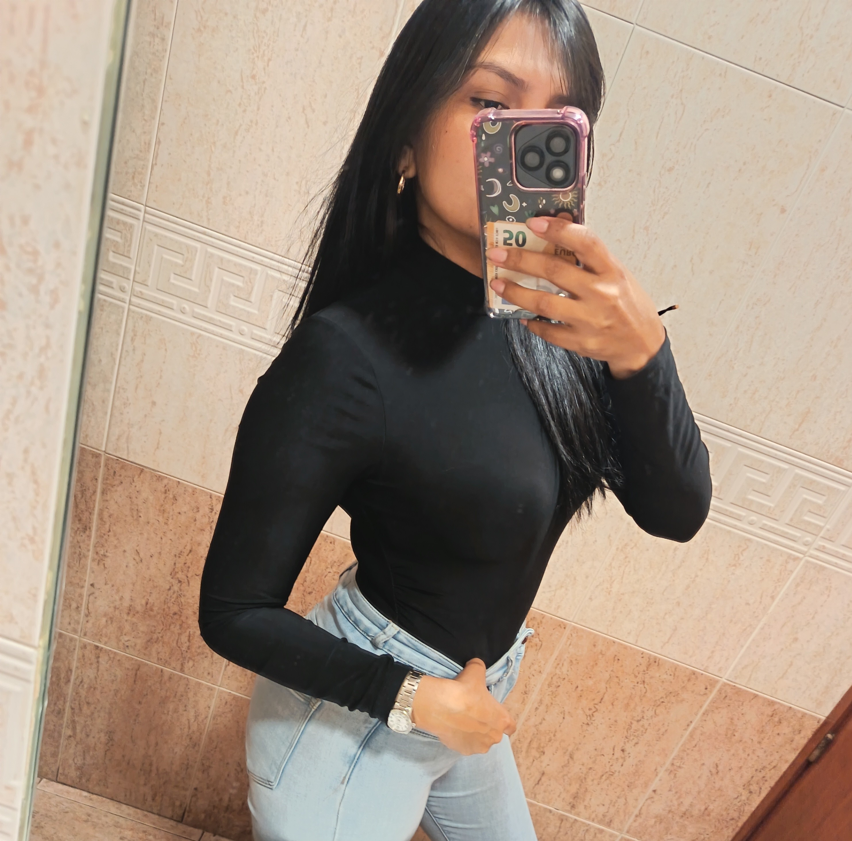 602721253 | SALOME | Chica