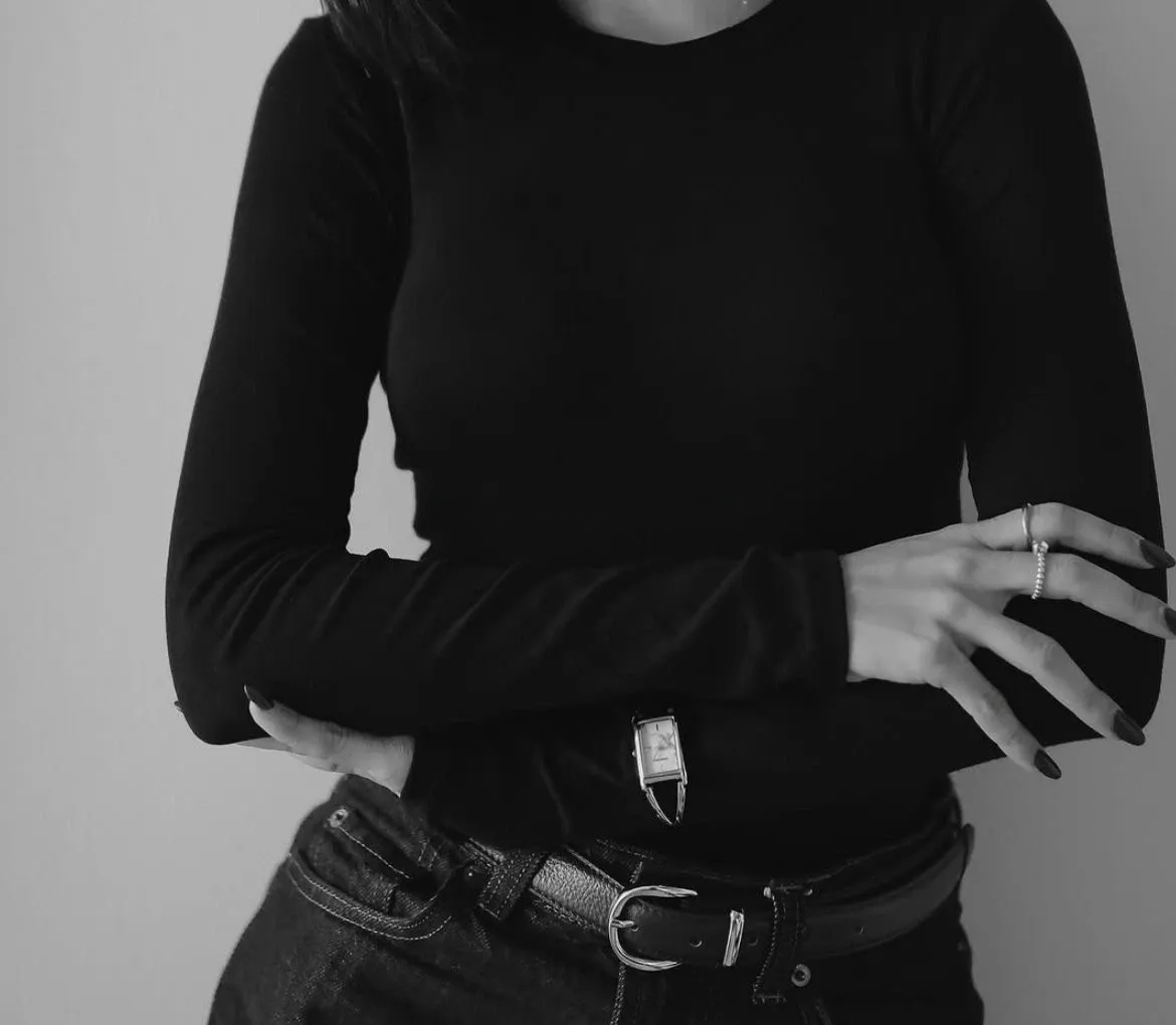 604031186 | JULIANA | Chica