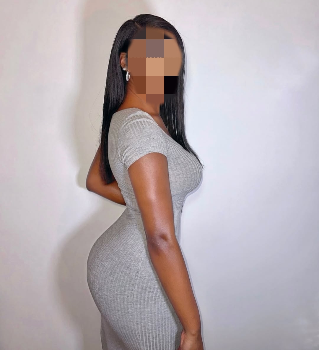 613581524 | ALMA | Chica
