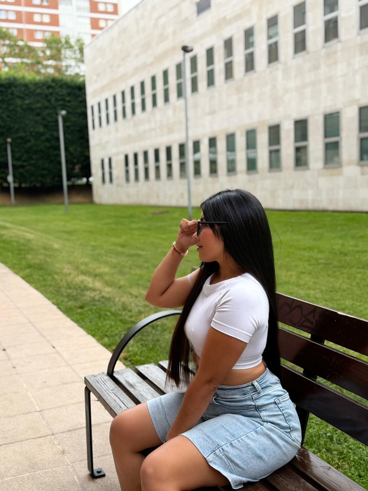 657247549 | CAMILA | Chica