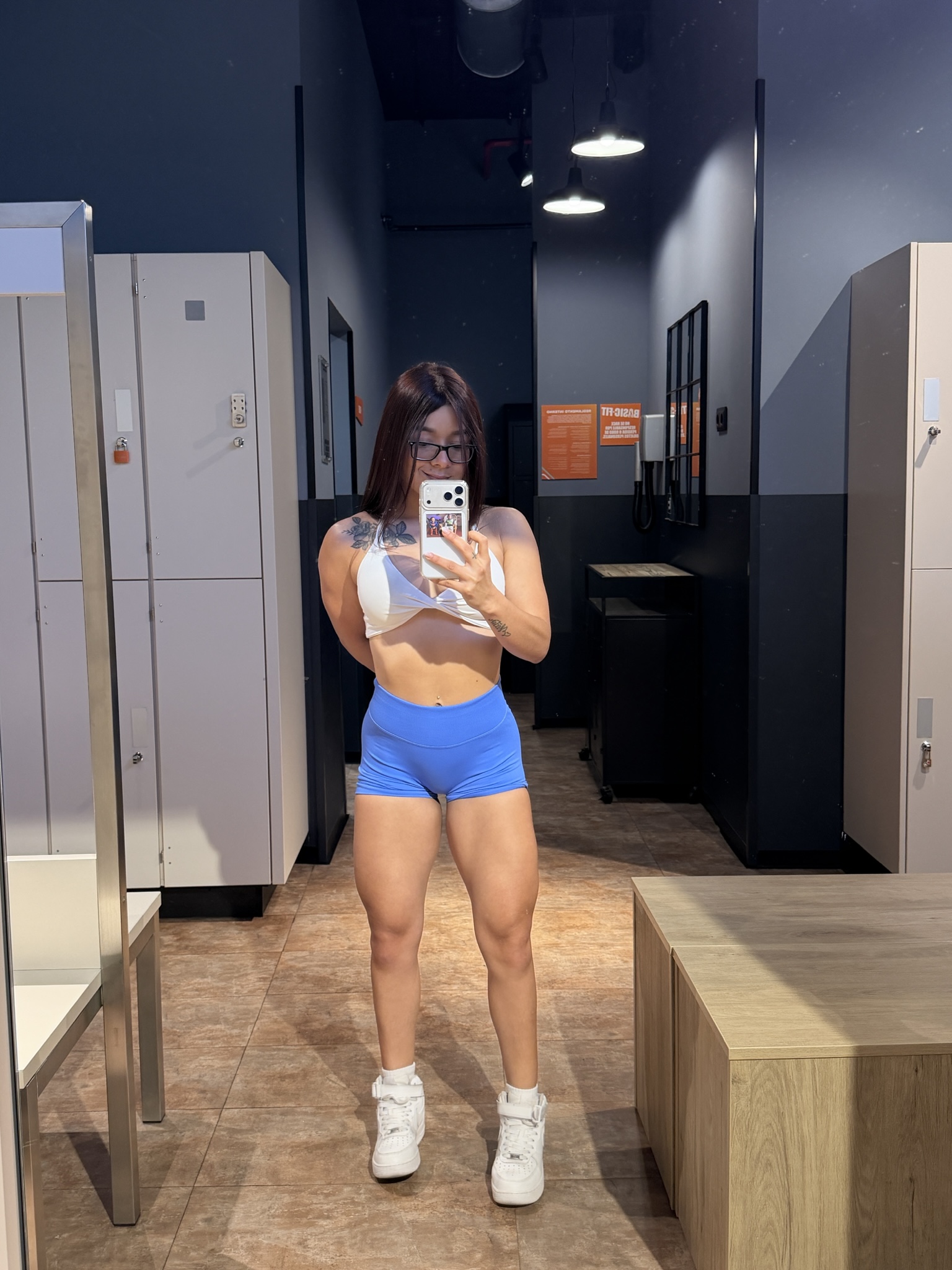 671669292 | EMMA | Chica