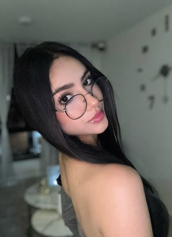 602421942 | JAZMIN | Escort