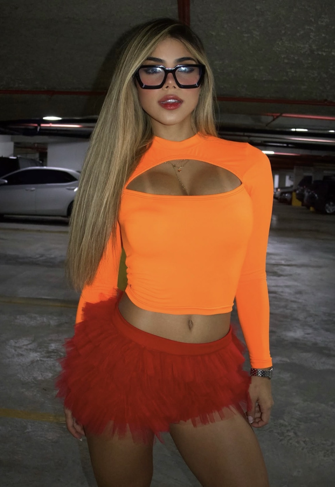 603903575 | DANIELA | Chica