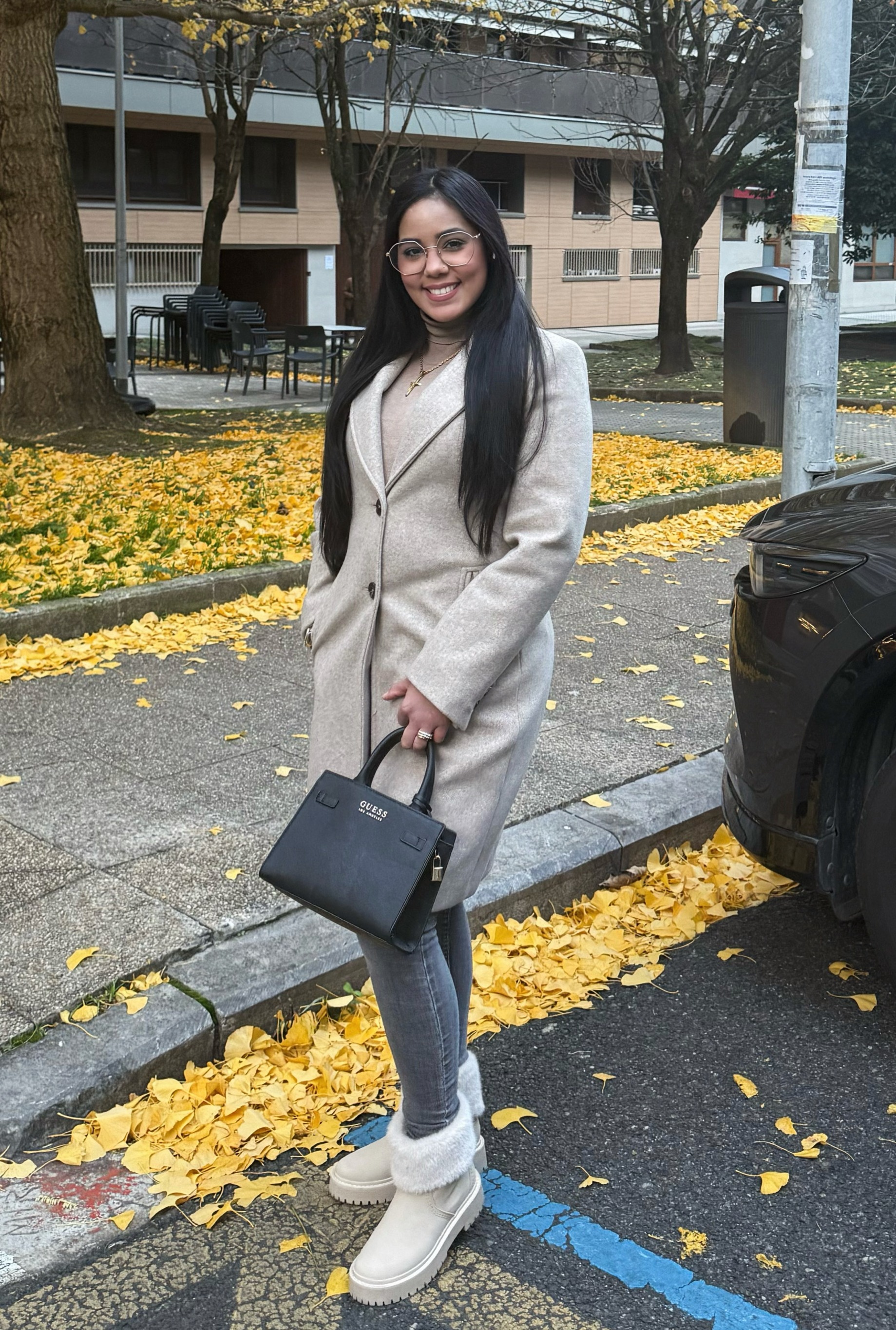 624320174 | SOPHIA | Chica