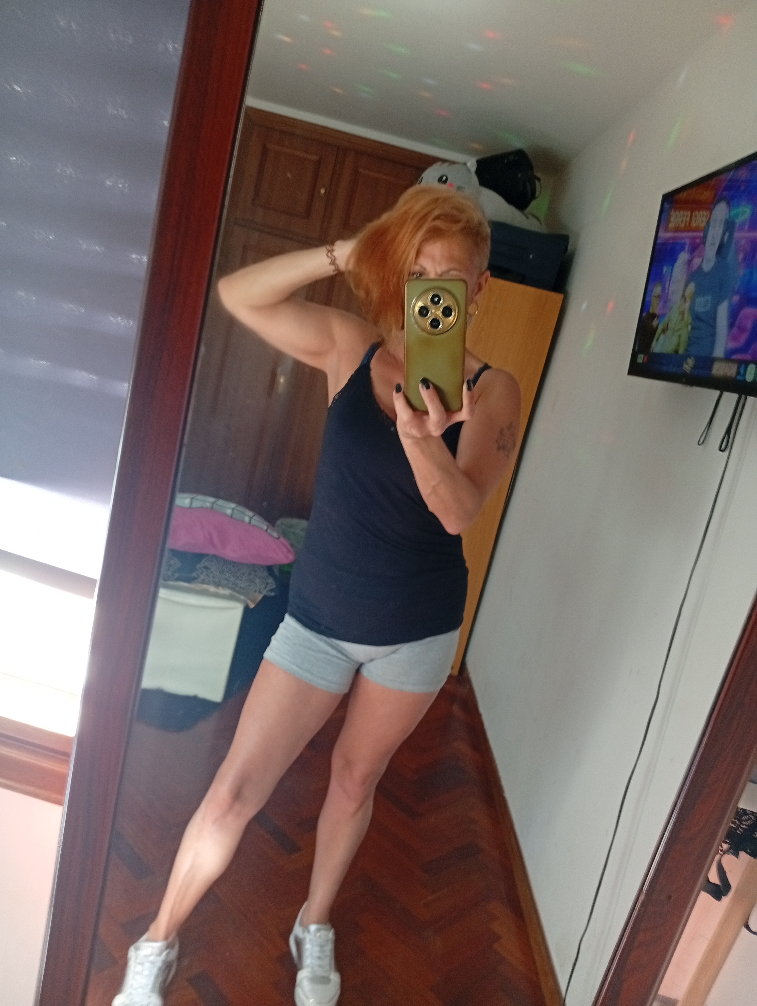 666807215 | LETY | Chica