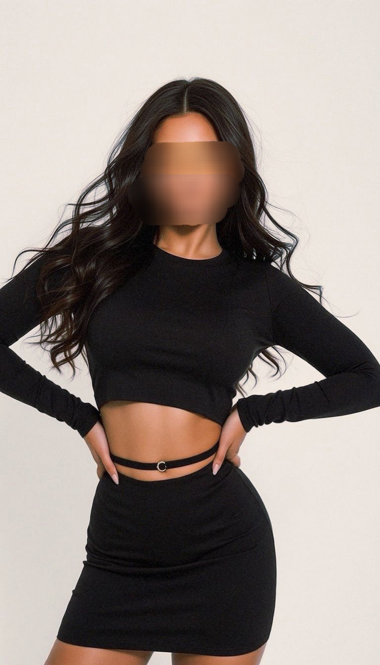 637596351 | ESTHER | Chica