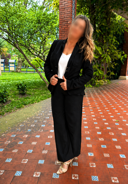 944436785 | CAROLINA | Chica