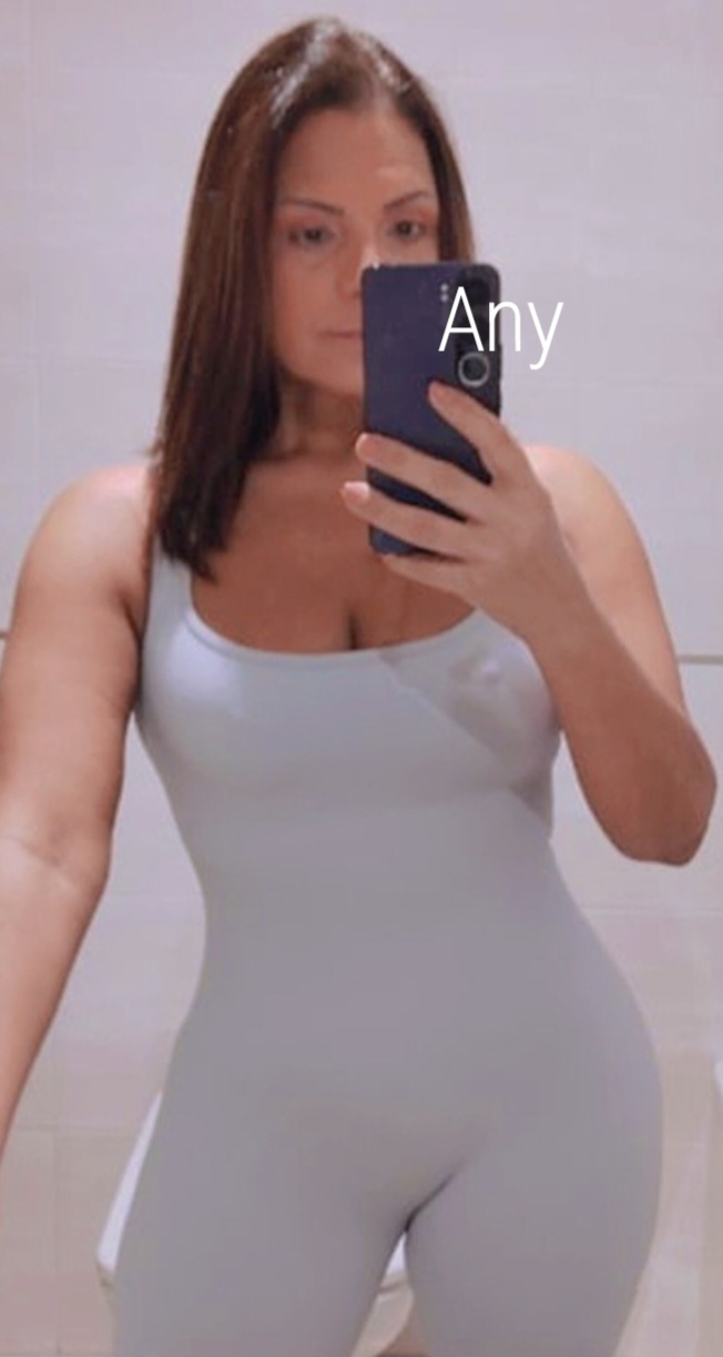 624463122 | ANY | Chica