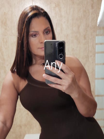 624463122 | ANY | Chica