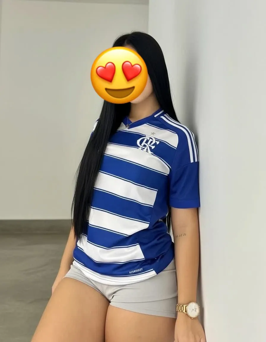 692029497 | LUZ | Chica