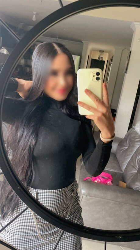 613234829 | CAMILA | Chica