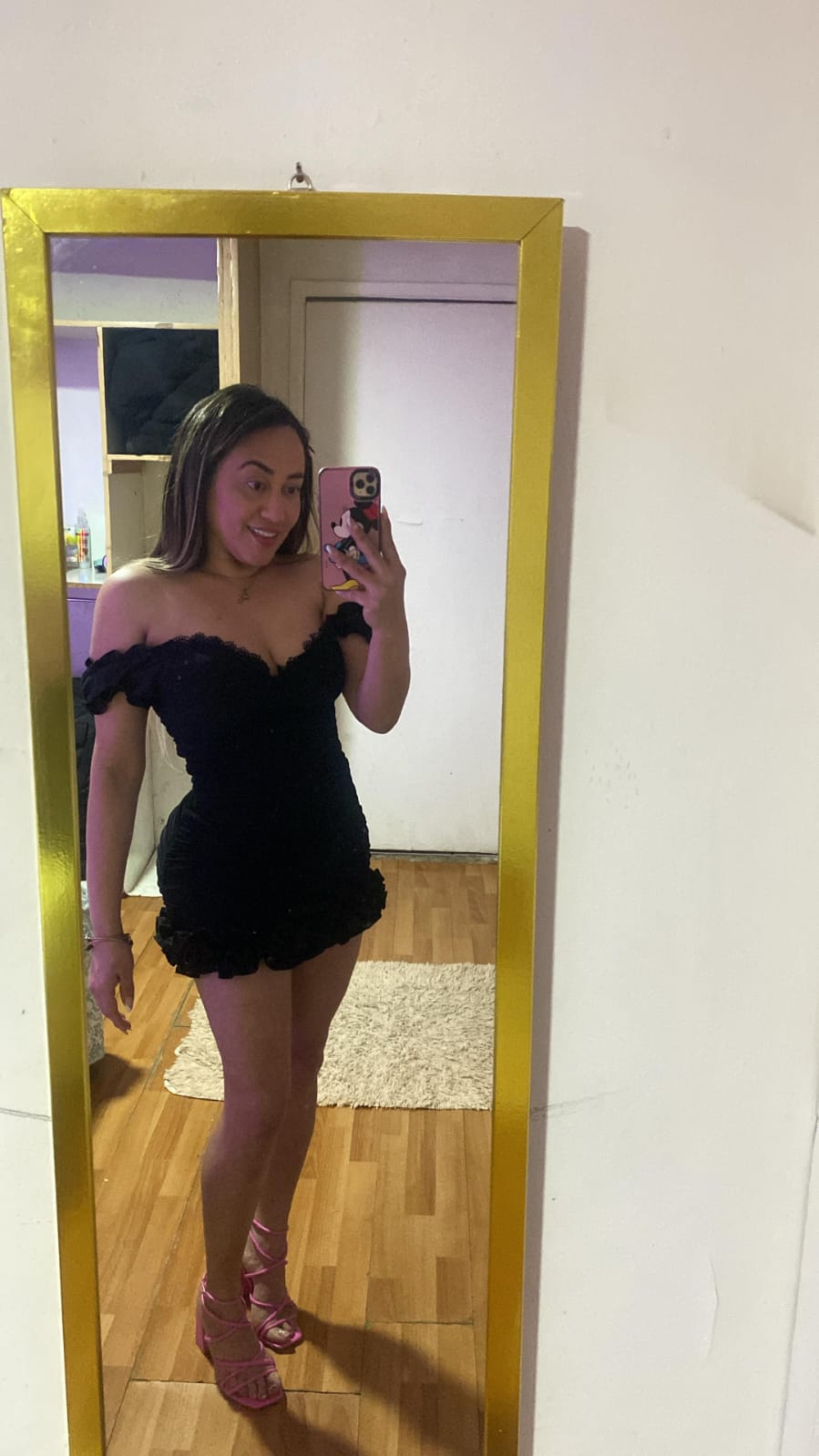 675969142 | JULIANA | Chica
