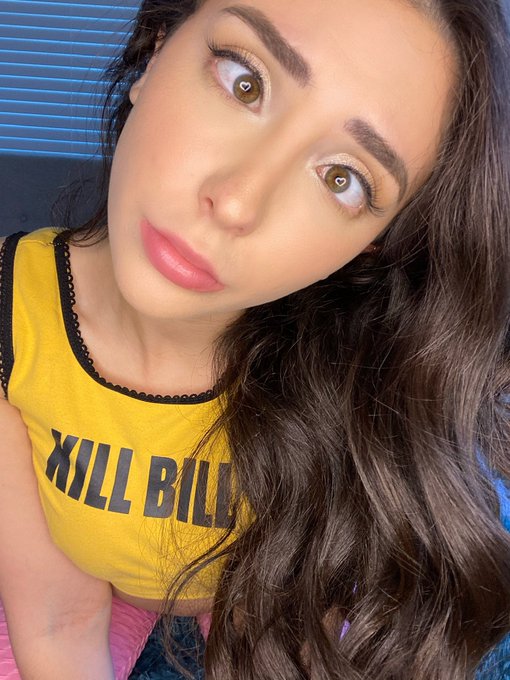 660646996 | ANASTASIA | Chica