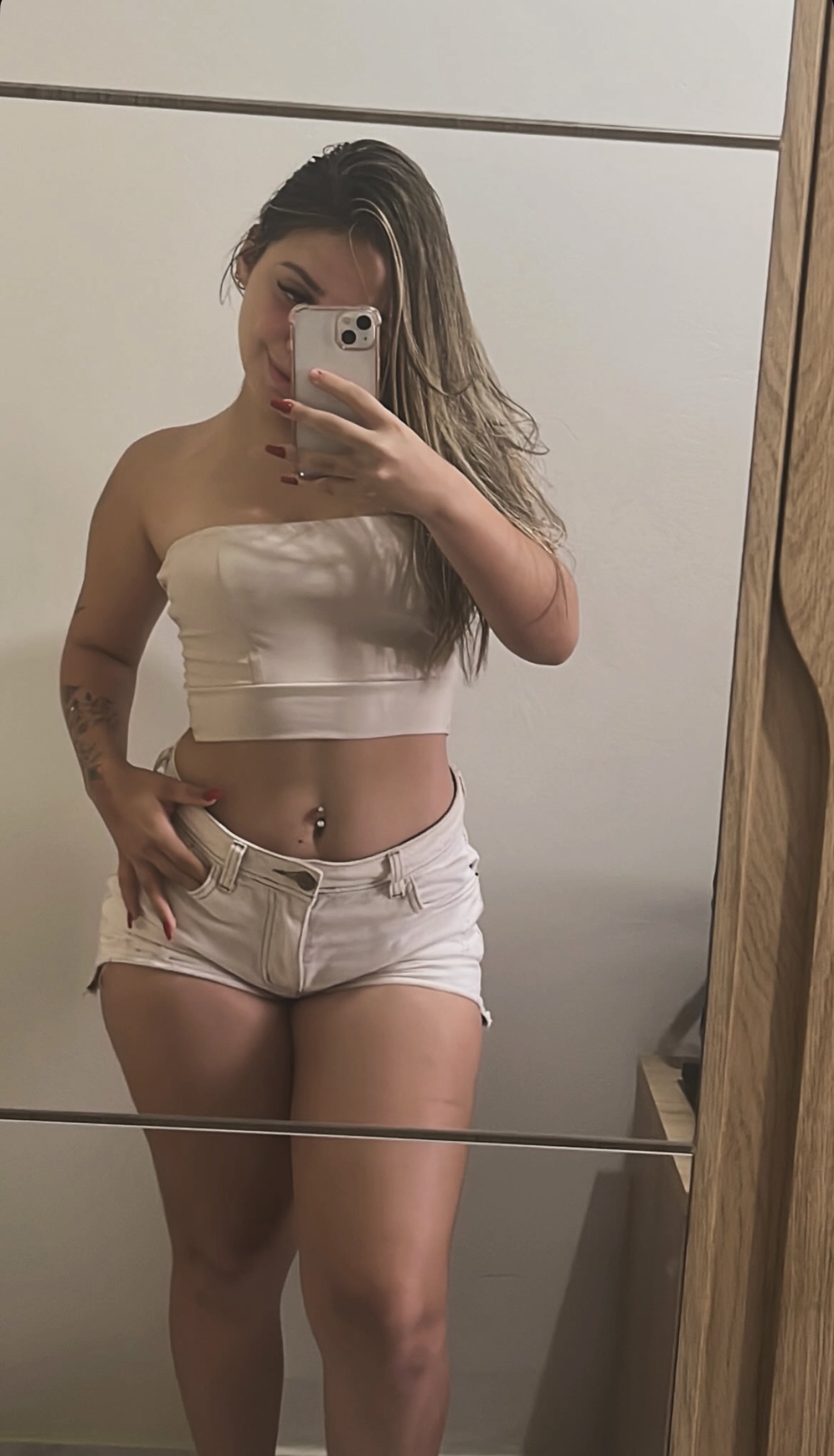 614997187 | ROSA | Chica
