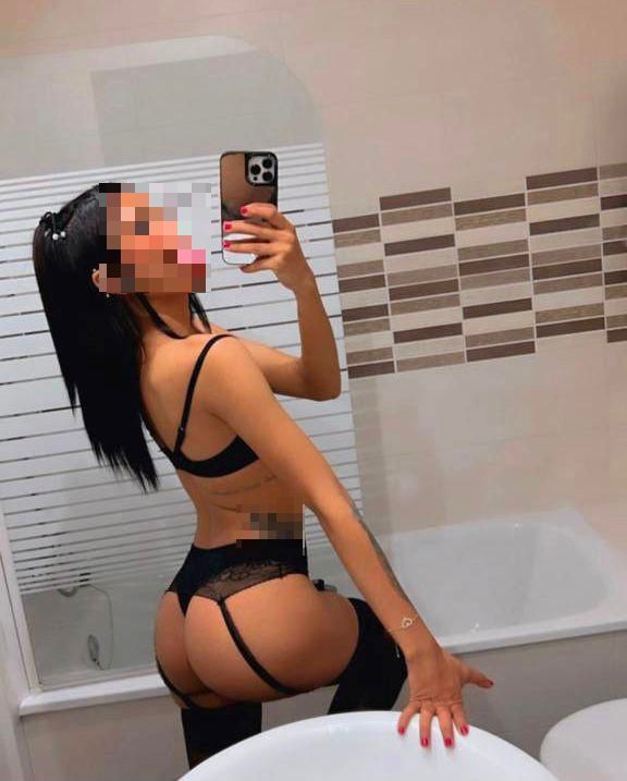 623324916 | ANA | Chica