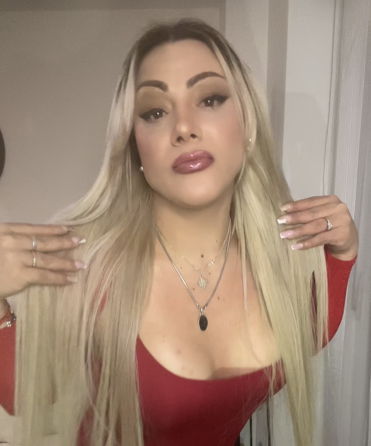 666699271 | LUANNATRANS | Transexual