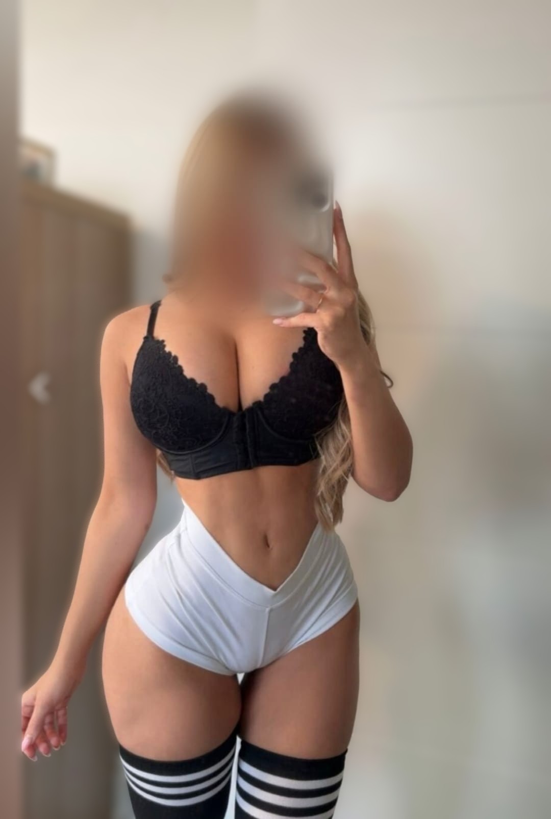 642987221 | CAMILA | Chica