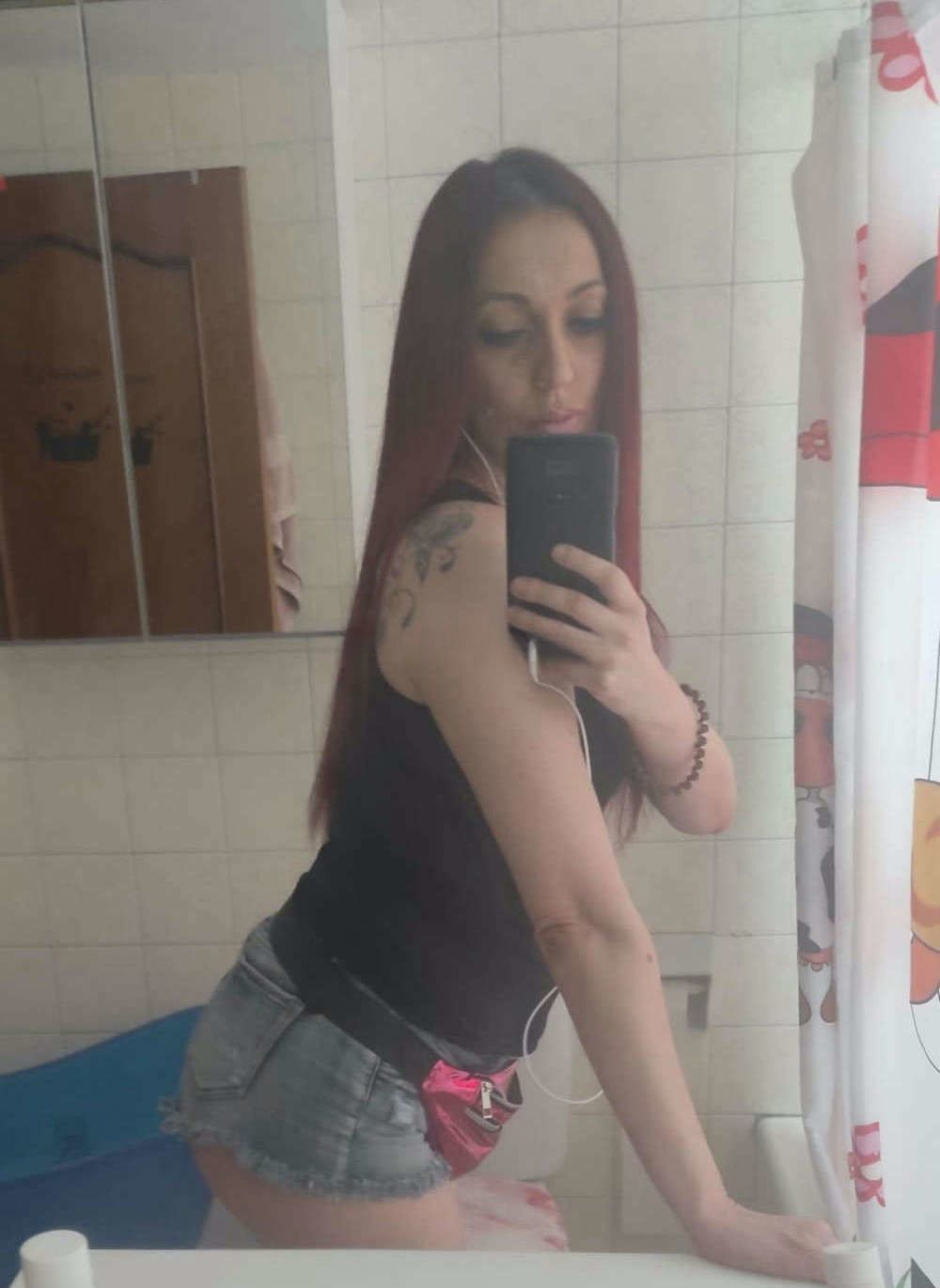 684628689 | MARÍA | Chica