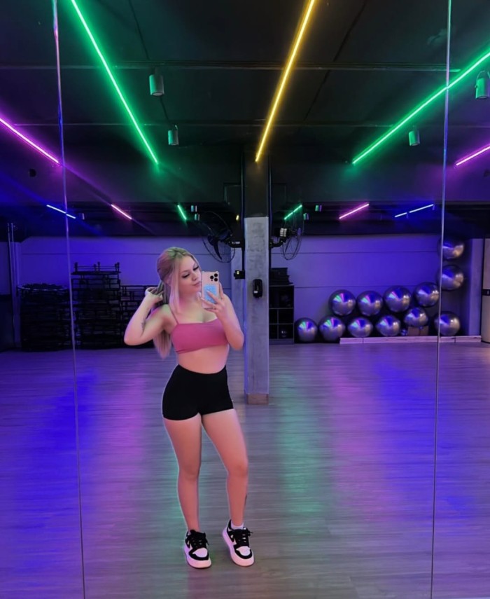 613961059 | VANESSA | Chica