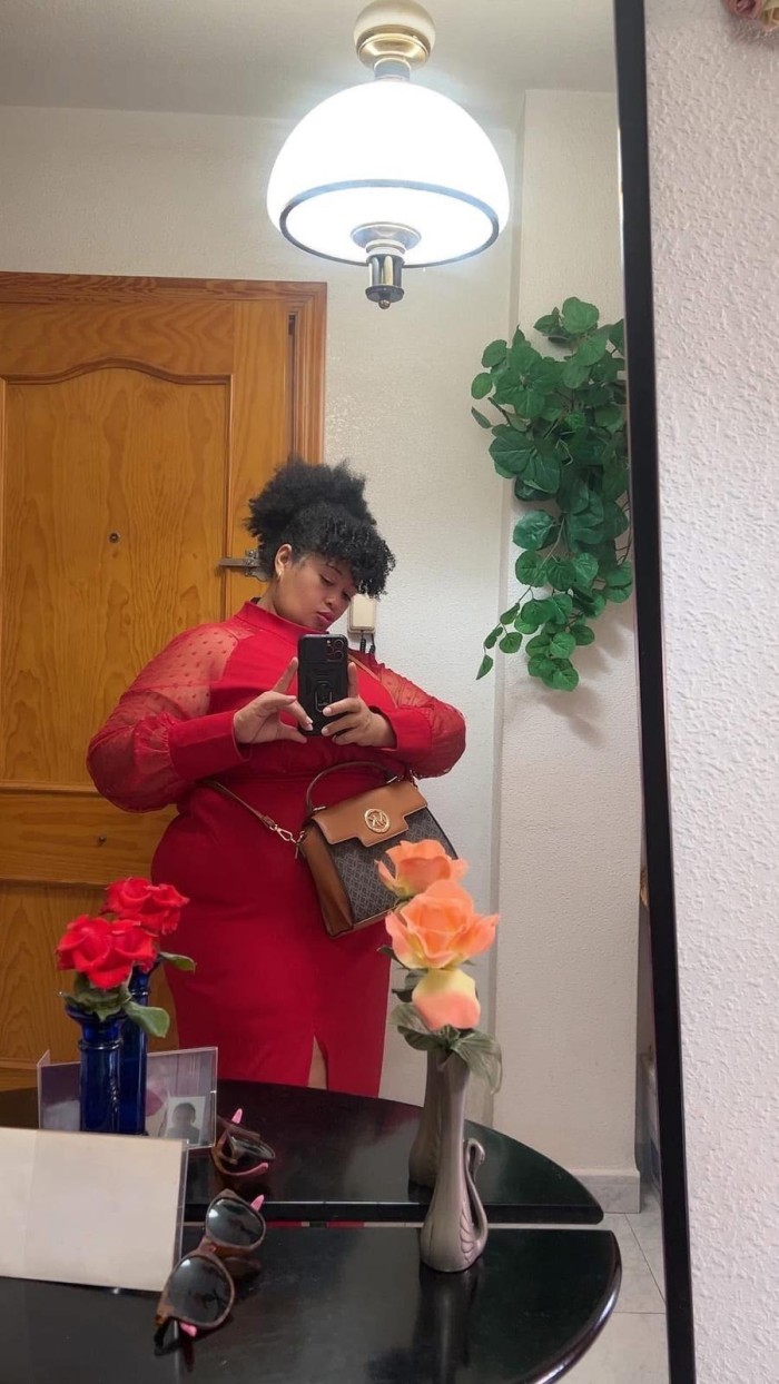 641422178 | ROSA | Chica