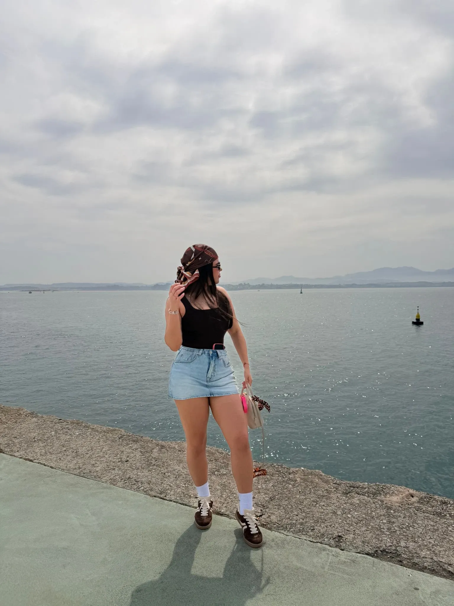 603265668 | Mía | Chica