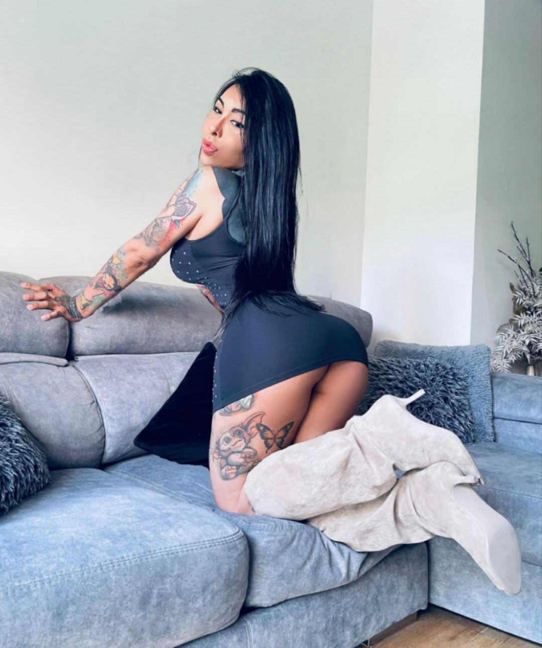 674990351 | AFRODITA | Chica