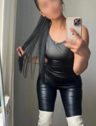 611309853 | ANA | Chica