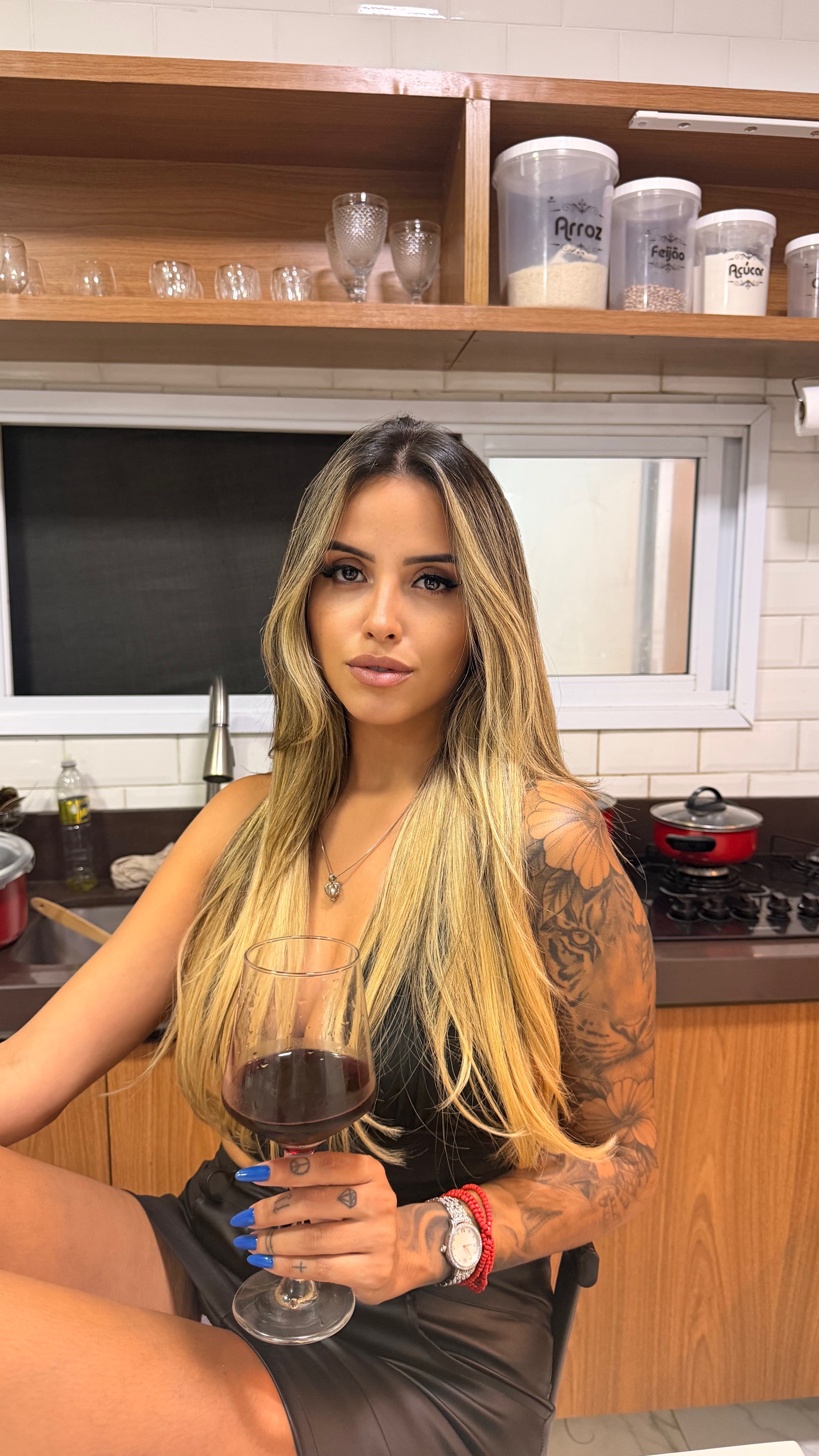 632443908 | LAILA | Chica