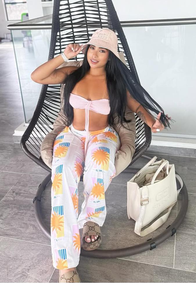 631044848 | SAMANTHA | Chica