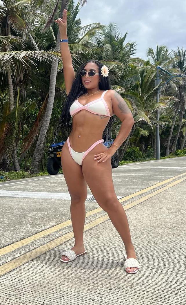 631044848 | SAMANTHA | Chica