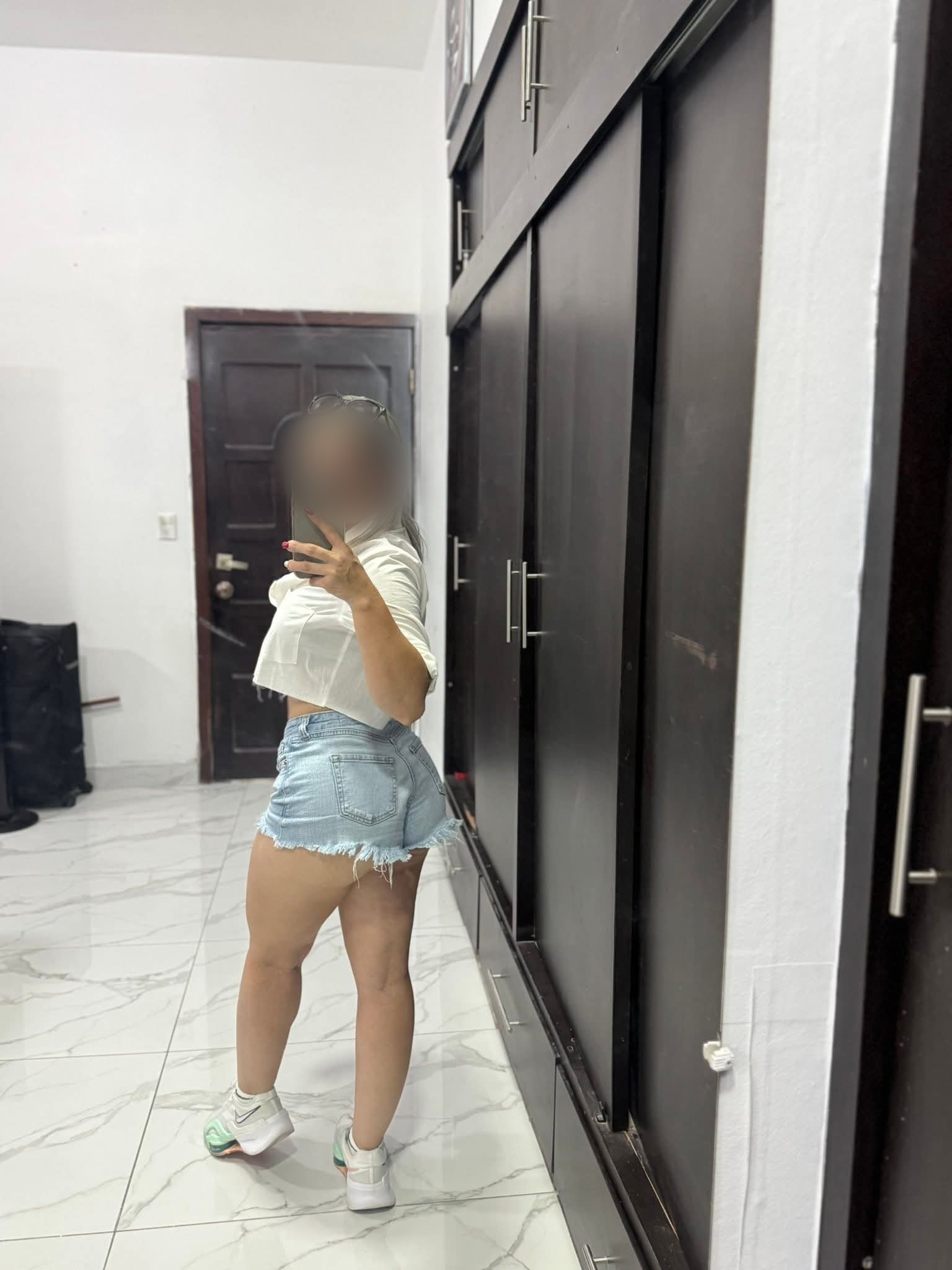 614853618 | NATALIA | Chica