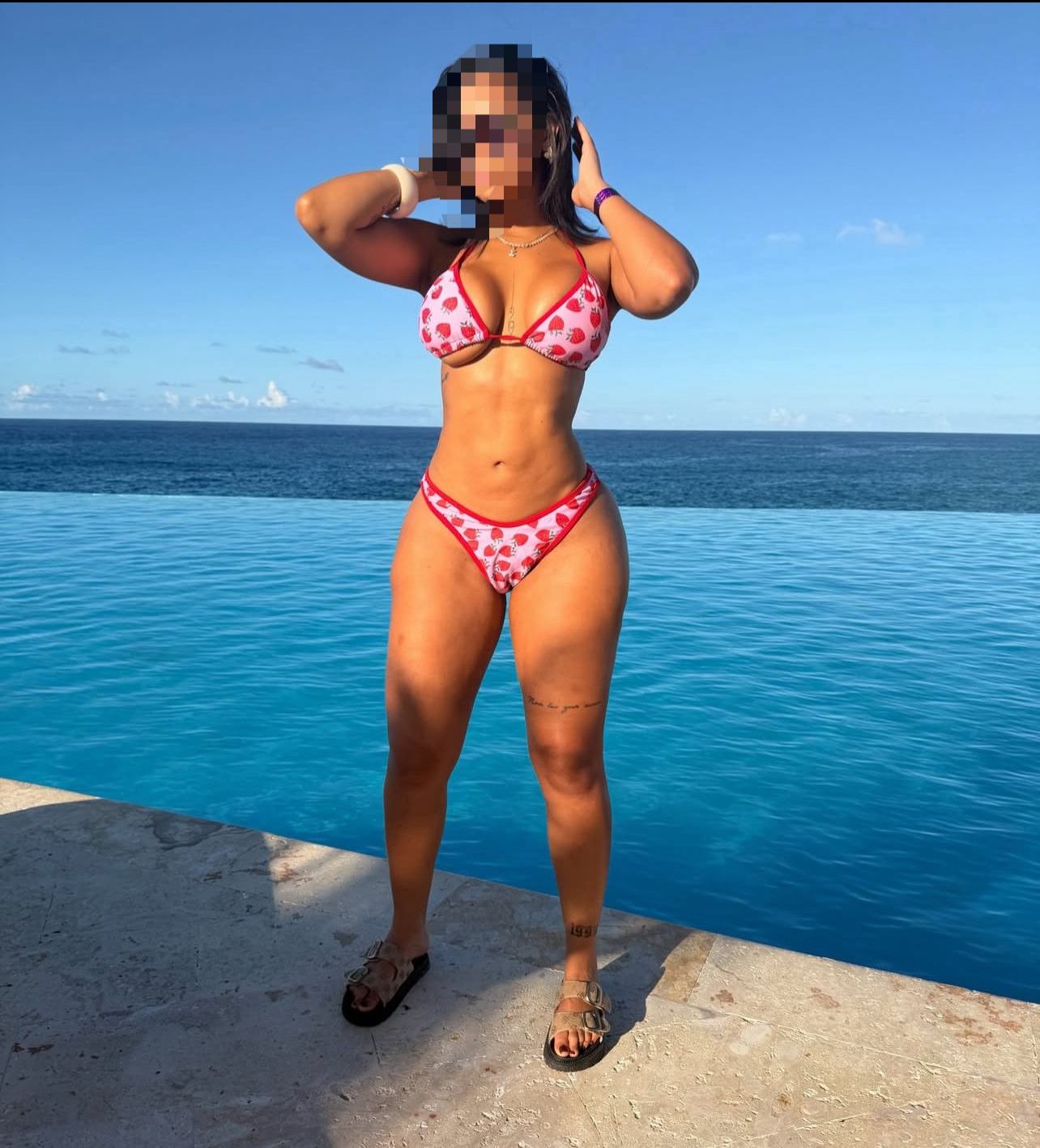 613819151 | PALOMA | Chica