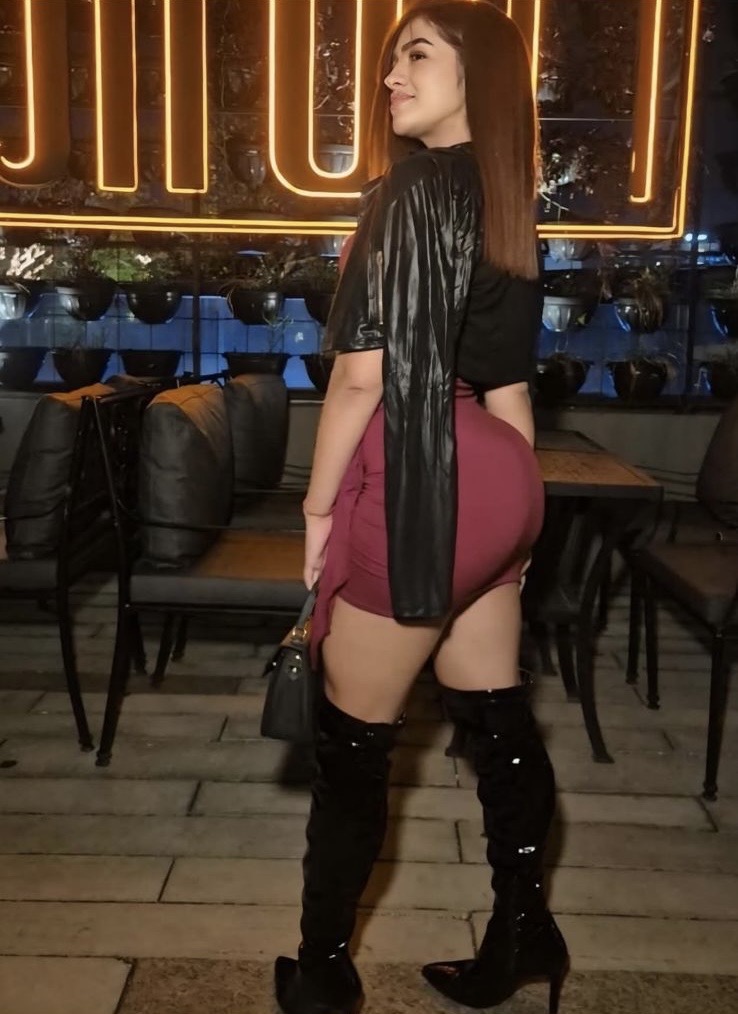 643536023 | ROXANA | Chica