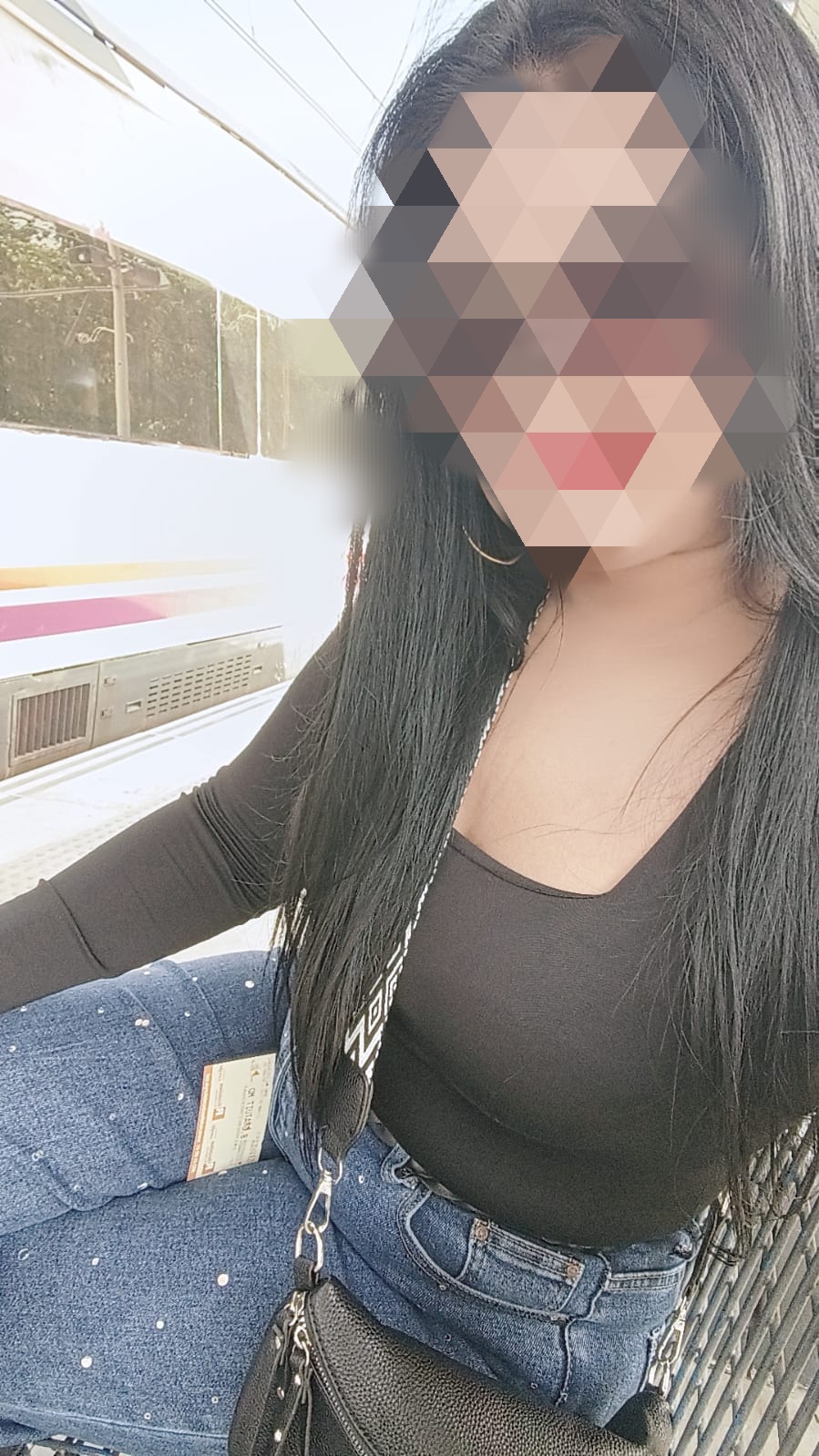 624914273 | RUBY | Chica