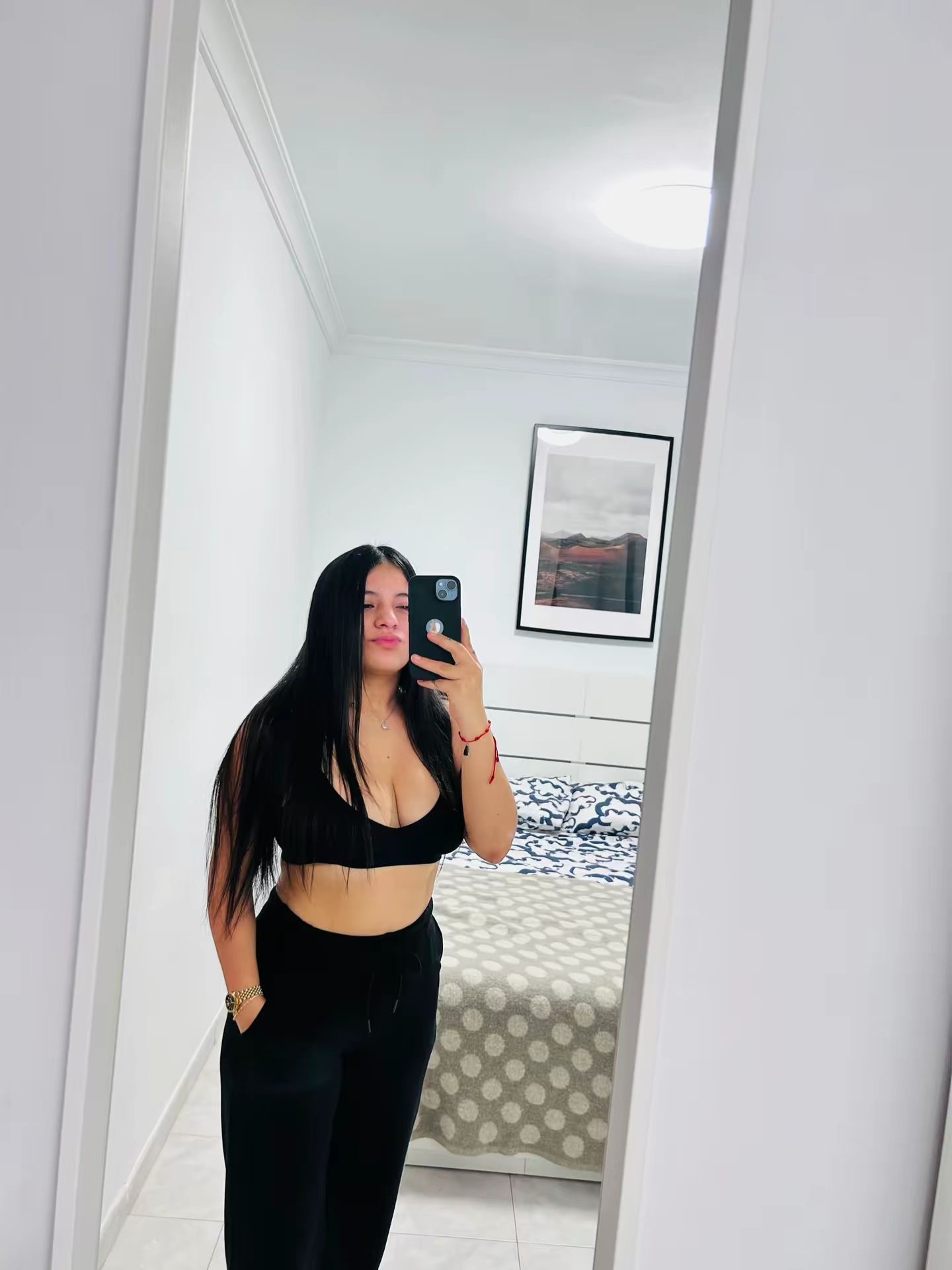 641654730 | ORIANA | Chica