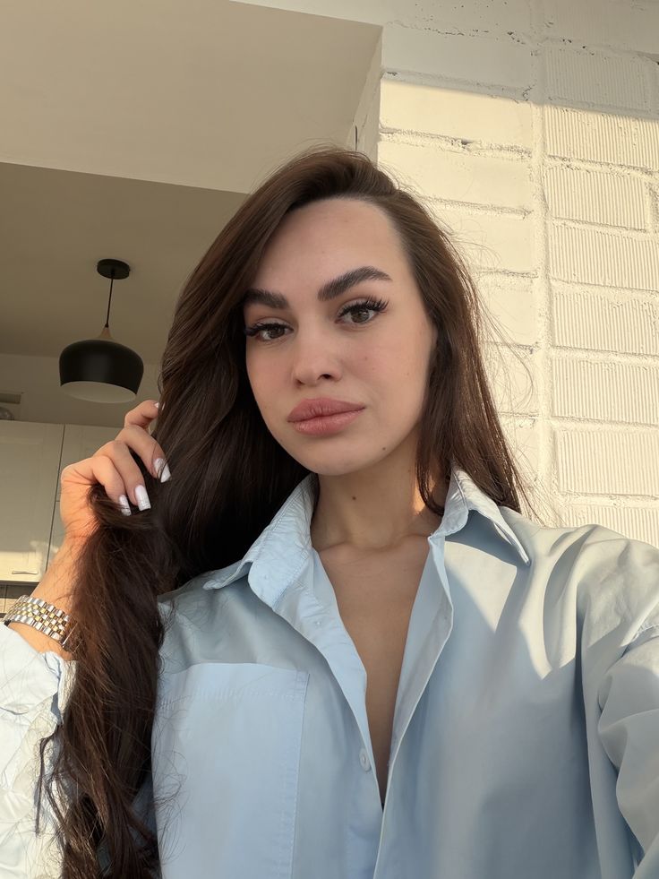 711259510 | EVA | Chica