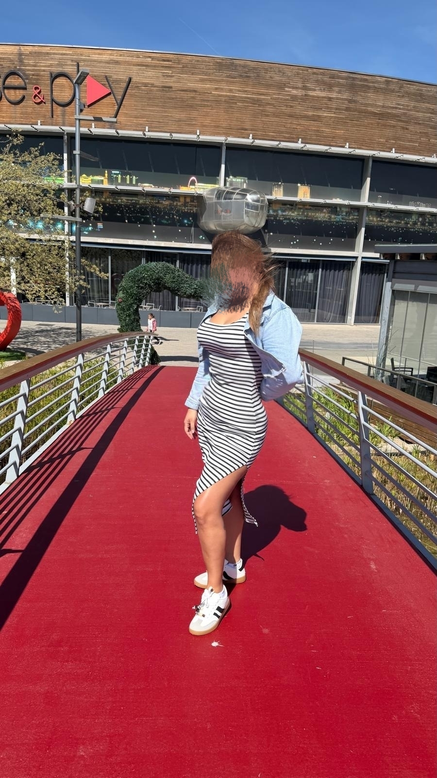 612486765 | VALENTINA | Chica