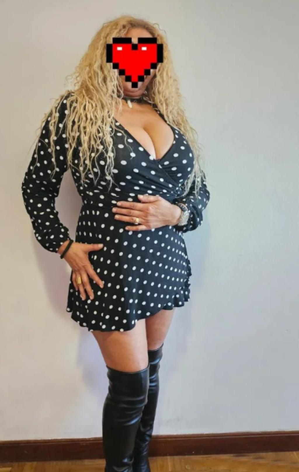 Puta en Pamplona - 698543851