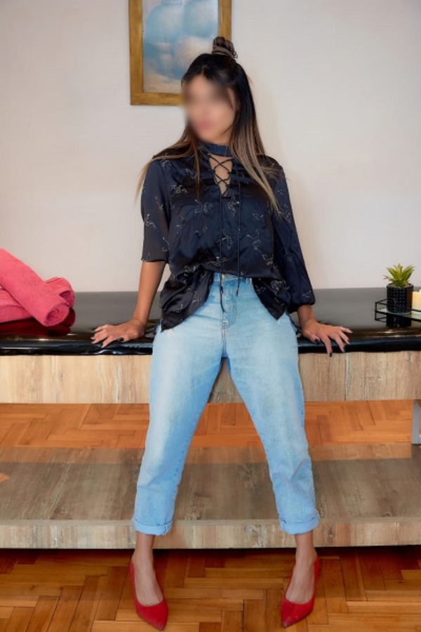 657471028 | AITANA | Chica