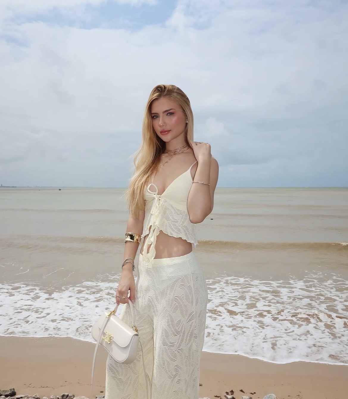 652481943 | PECOSA | Chica