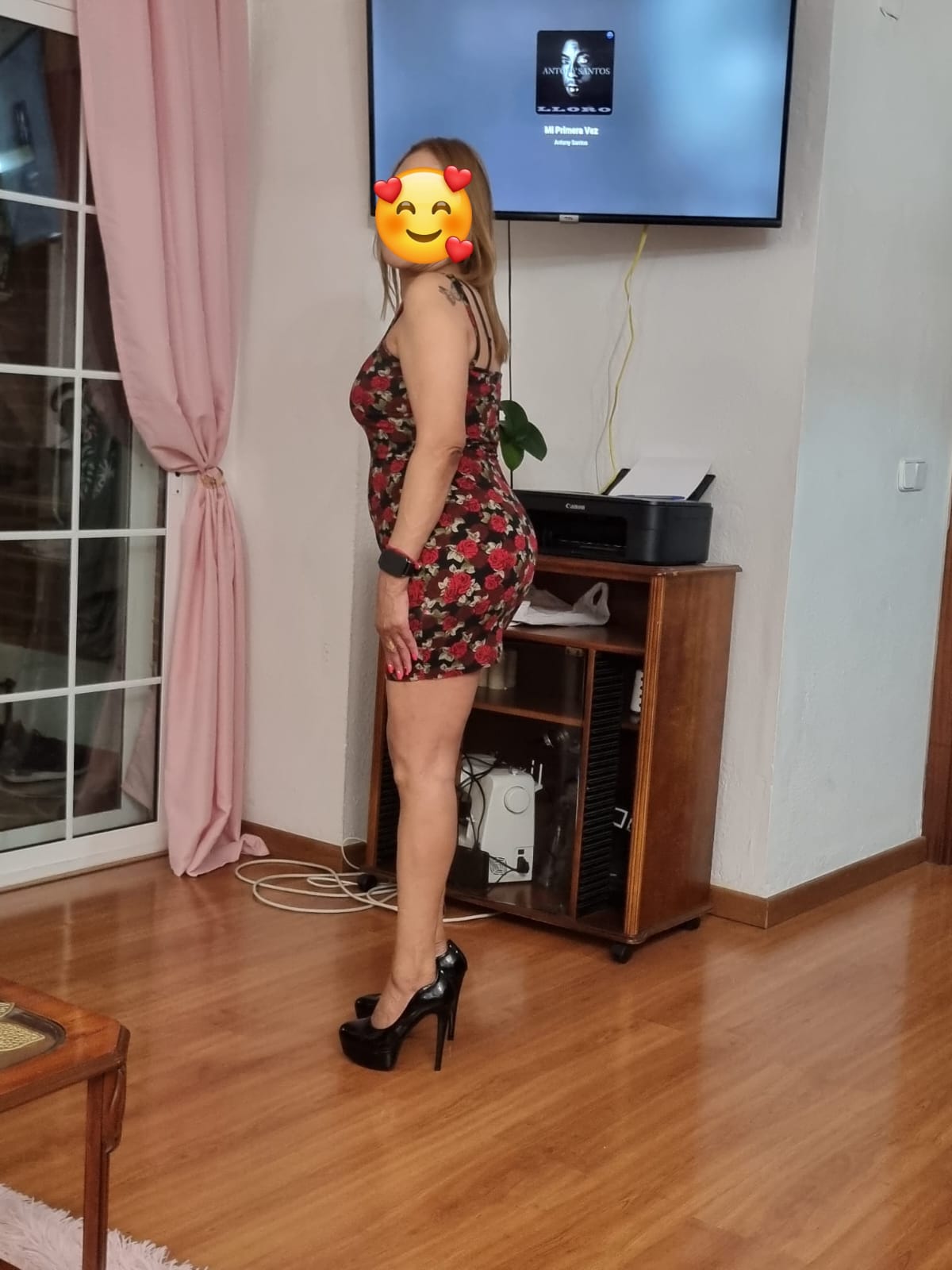 653454504 | KAREN | Chica