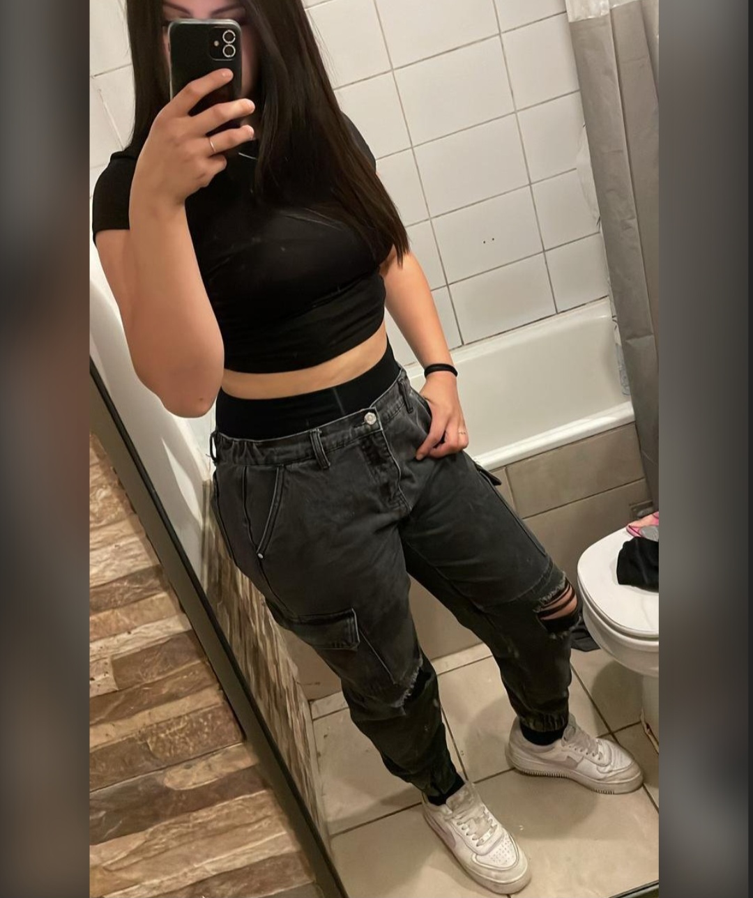 631006874 | NATALY | Chica