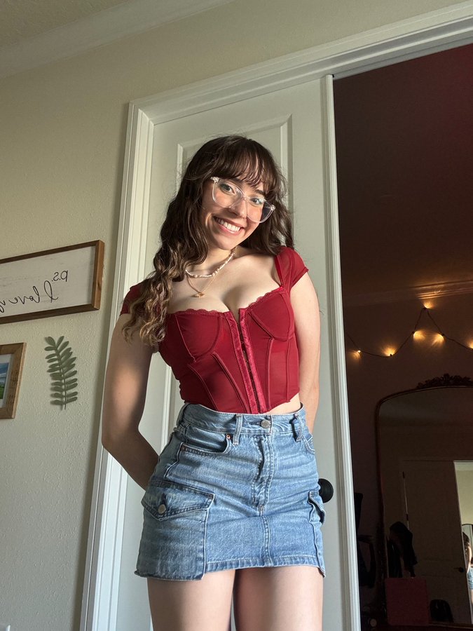 603272257 | HELENA | Chica