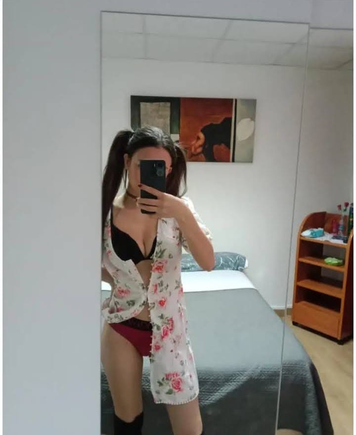 683655270 | CAMILA | Escort