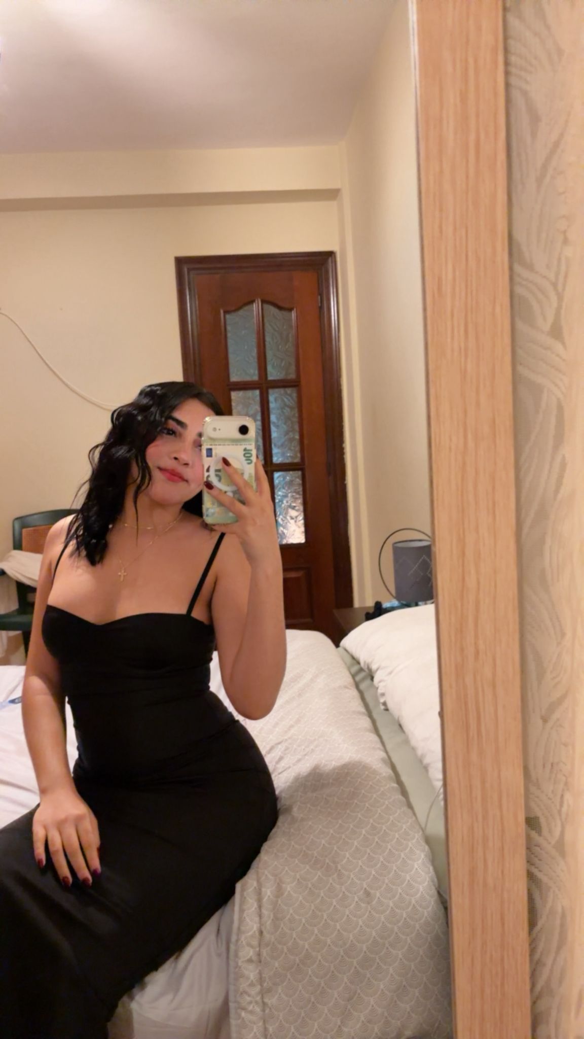 604339702 | VALERY | Puta